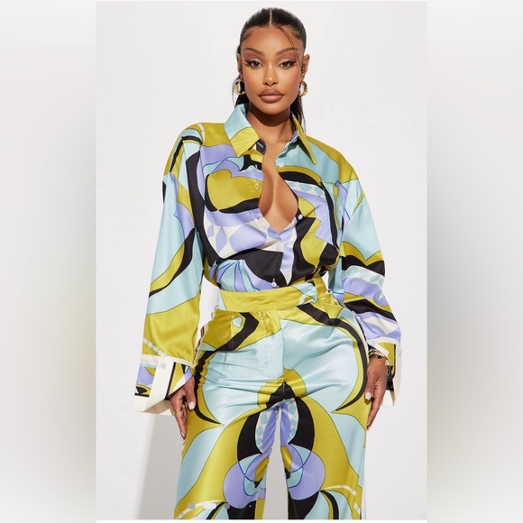 Fashion Nova Abstract-Print Wide-Leg Pants Set in Lime & Aqua - Picture 2 of 8